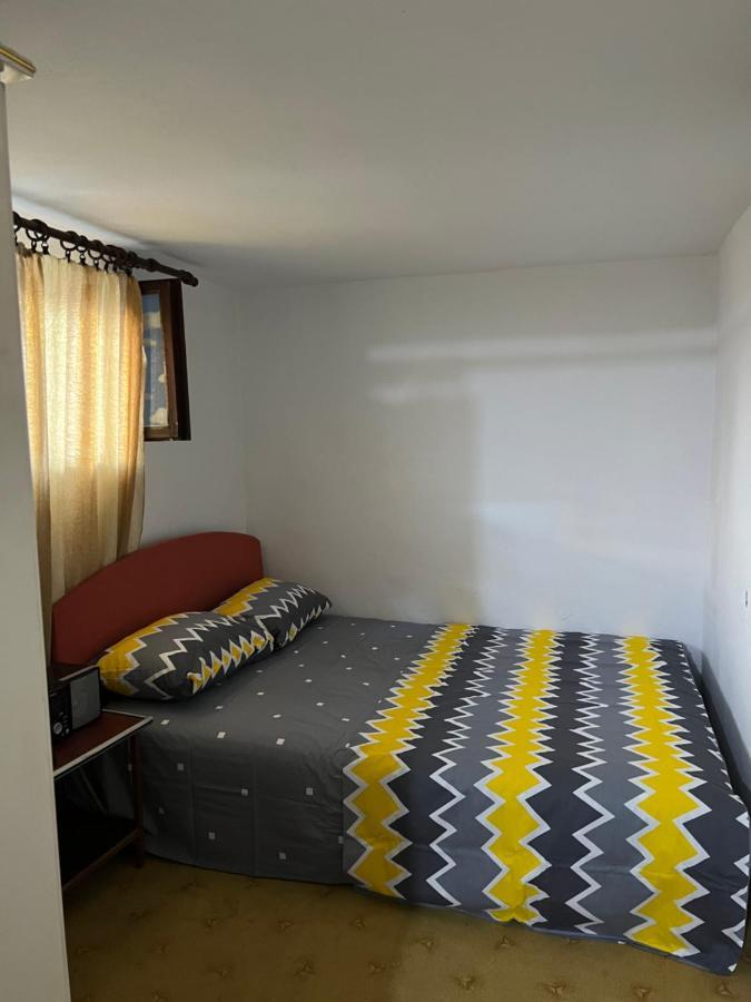 A & A Apartman 포드고리차 외부 사진
